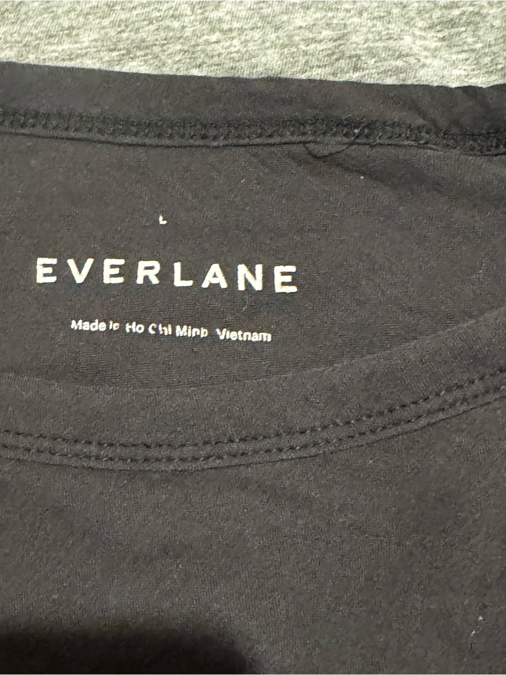 Everlane Women's Tee Bundle Lot of 3 Black White Gray Size Large - Picture 5 of 9